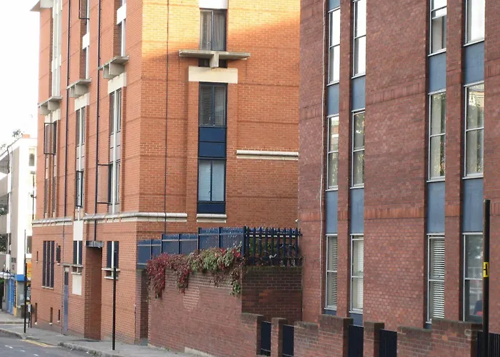 Lse Rosebery Hall London