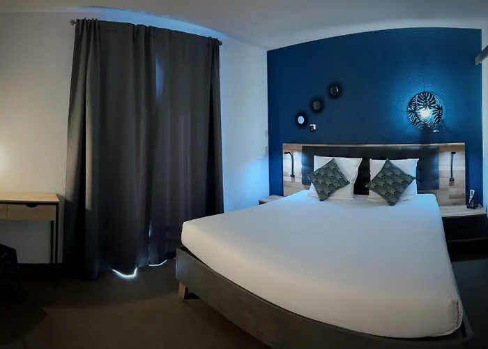 Rev'Hotel Vias
