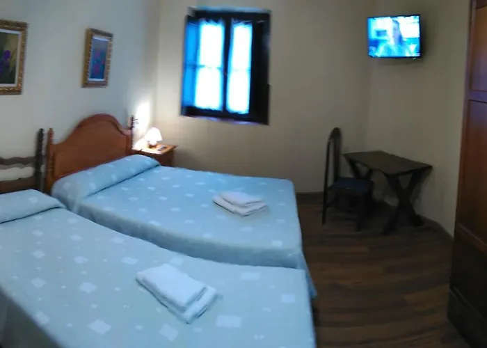 Boutique Pensión Plaza del Ayuntamiento Onís