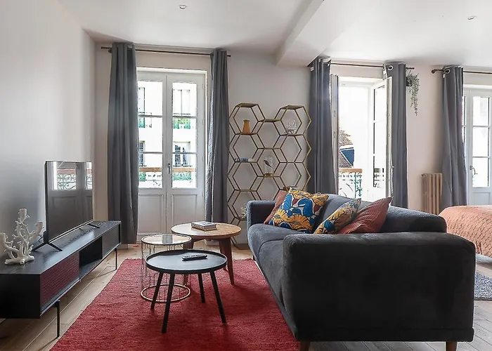 Residence Aristide Briand - Appartements design centre ville Vichy