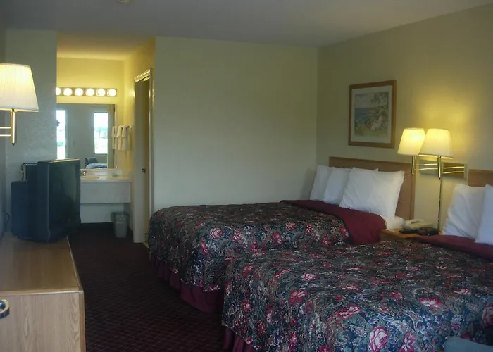Western Inn & Suites Douglas