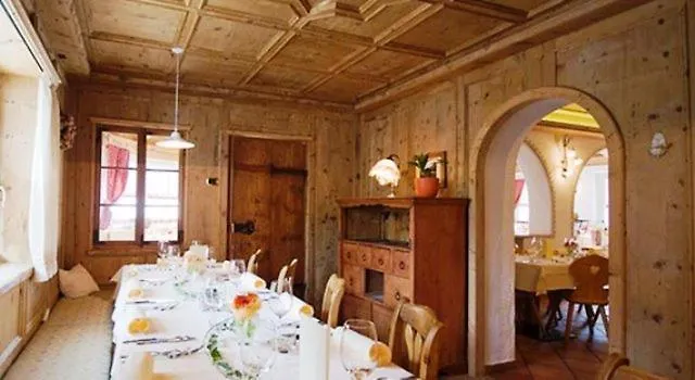 Arnica Mountain Hotel Soraga
