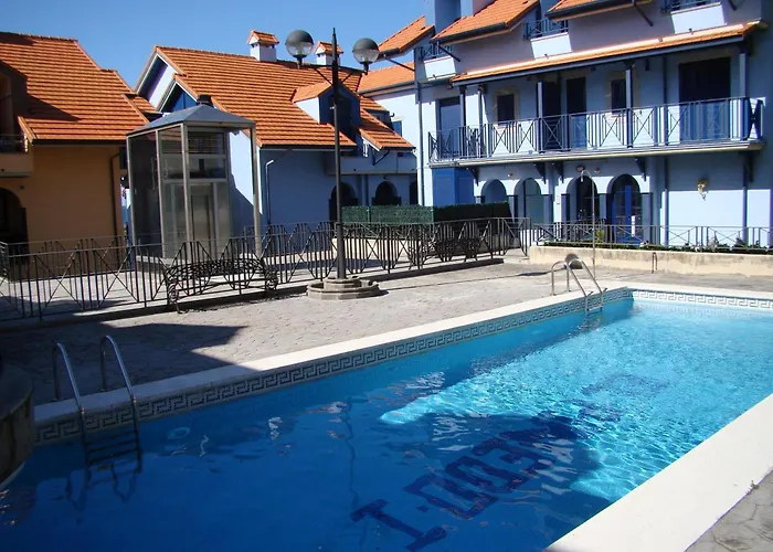 Apartamentos El Pinedo