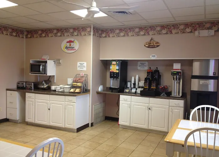 Super 8 By Wyndham Carlisle North Motel