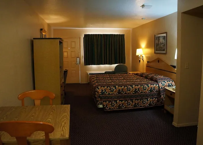 Delux Inn Tulsa