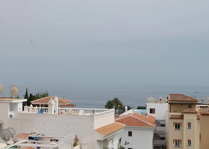 Apartamentos Turísticos Plaza del Olvido Nerja