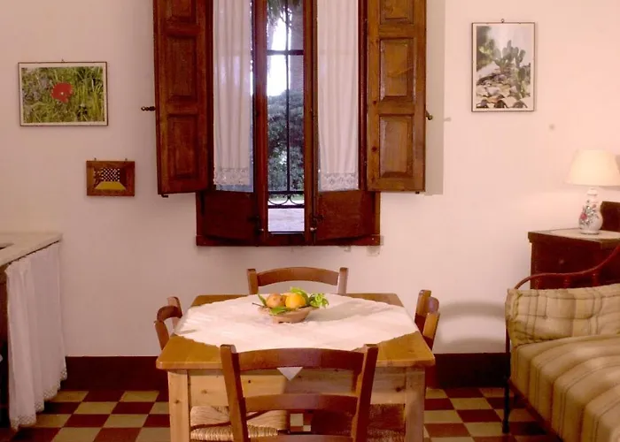 Azienda Agrituristica Tenuta Pizzolungo Erice