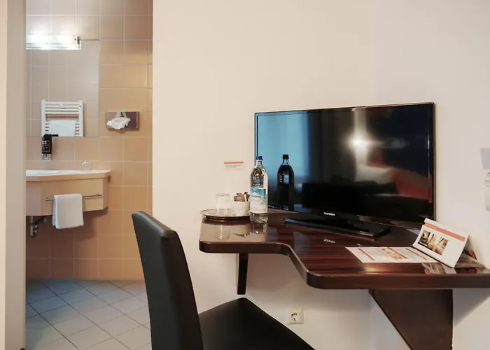 Helvetia Rooms - Self Check-In Munich
