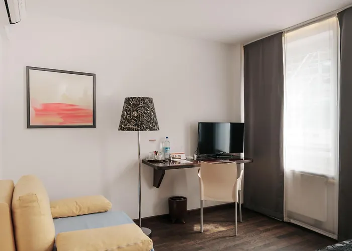 Helvetia Rooms - Self Check-In Munich