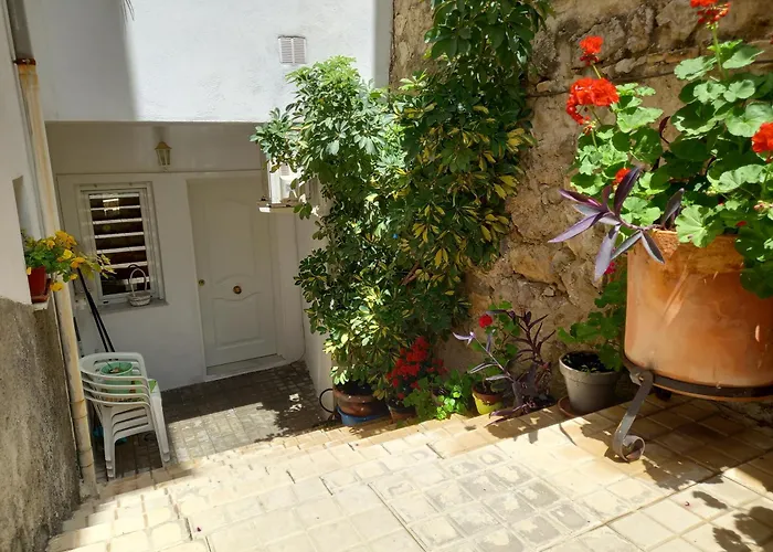 Alojamiento Vacacional Inma Cazorla