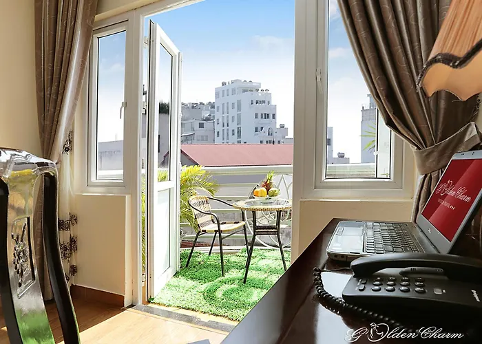 Hanoi Golden Charm Hotel