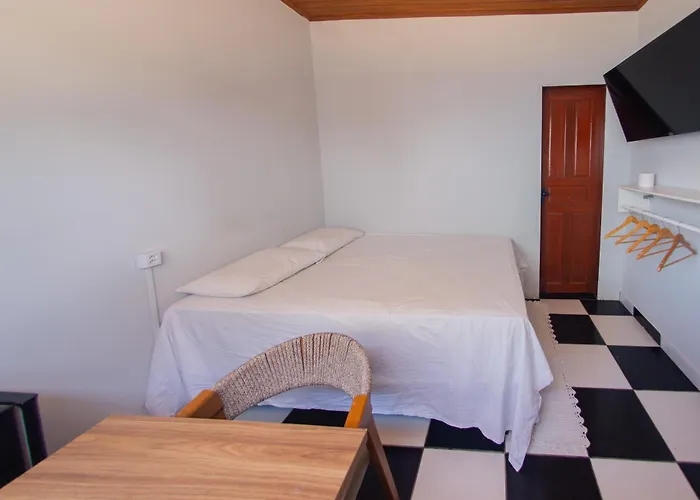 Hotel Caçari