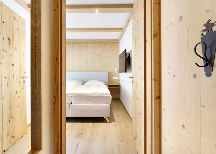 Boutique Schwarzenbach - Apartments & Rooftop Pool Feldberg 
