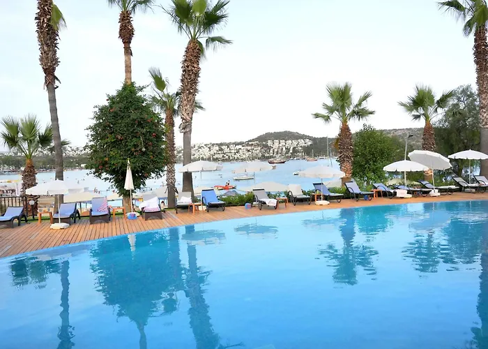 Costa 3S Beach Hotel