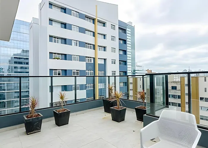 Easy Emiliano - Apartamentos Urooms Curitiba