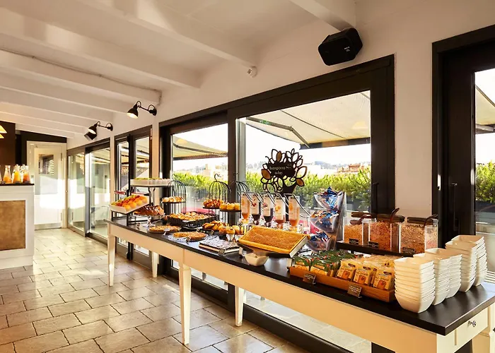 Trianon Borgo Pio Aparthotel Rome
