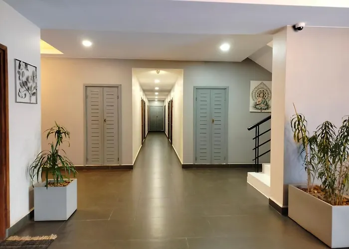 Flora Hotel Ivato International Airport Tananarive