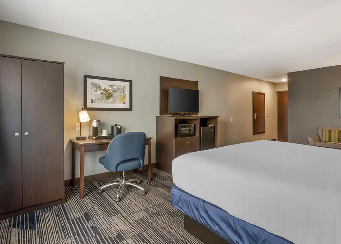 Best Western Plus Columbia Inn
