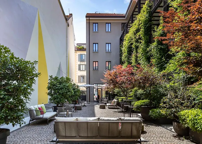 Savona 18 Suites - Preferred Hotels & Resorts