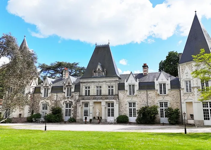 Chambres d'Hôtes Château du Bois de La Noe