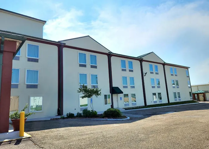 Days Inn By Wyndham Laplace- New Orleans
