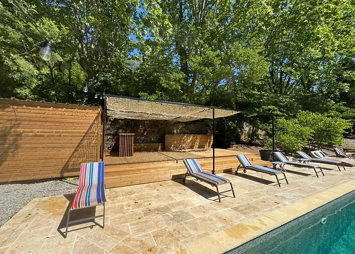 Appartement Domaine de Coubillou à Lamalou-les-Bains acceptant les animaux