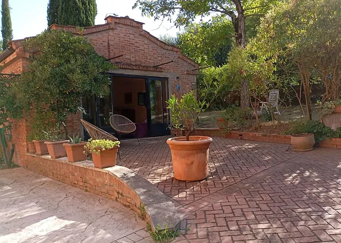 MARIA HOLIDAY HOMES La Pineta di Sinalunga