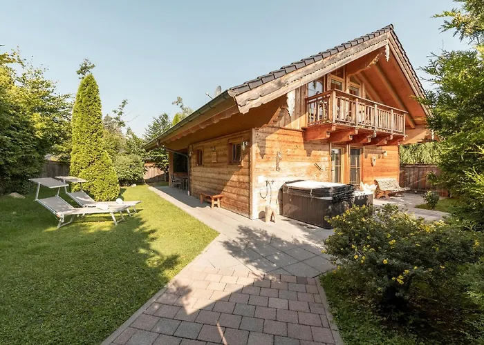 Haustierfreundliches Bayern Chalets bei Salzburg und Berchtesgaden mit Whirlpool und Sauna Ainring