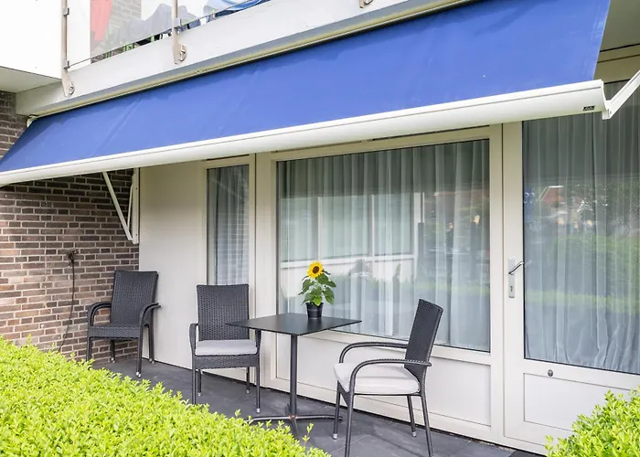 Welcome in - Kurhaus appartement 5 - met terras en 50m van het strand