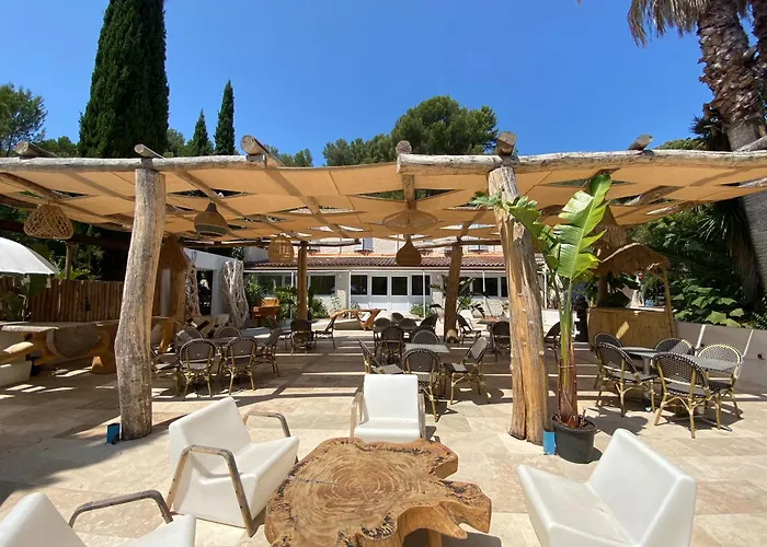 Auberge Des Pins