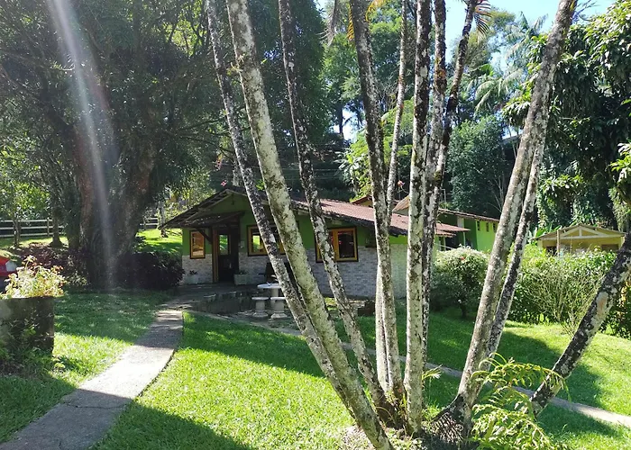 Pousada Bela Vista Penedo  com piscina