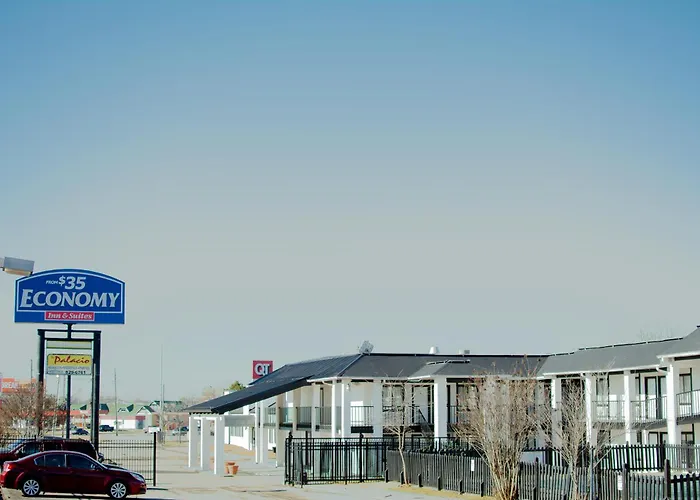 Economy Inn And Suites