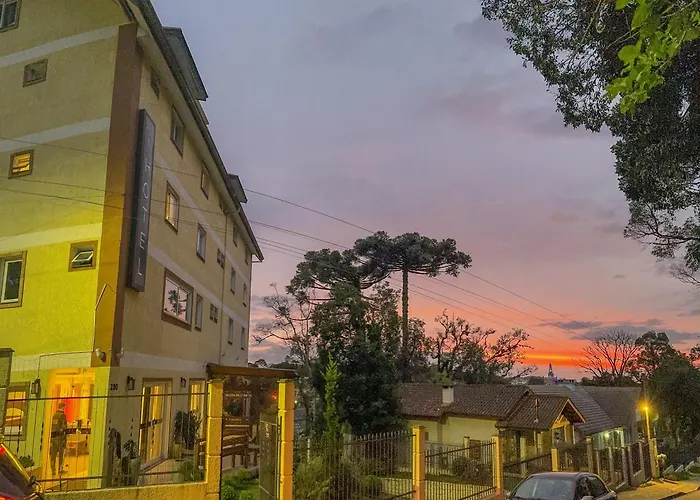 Hotel Golden Hills Canela