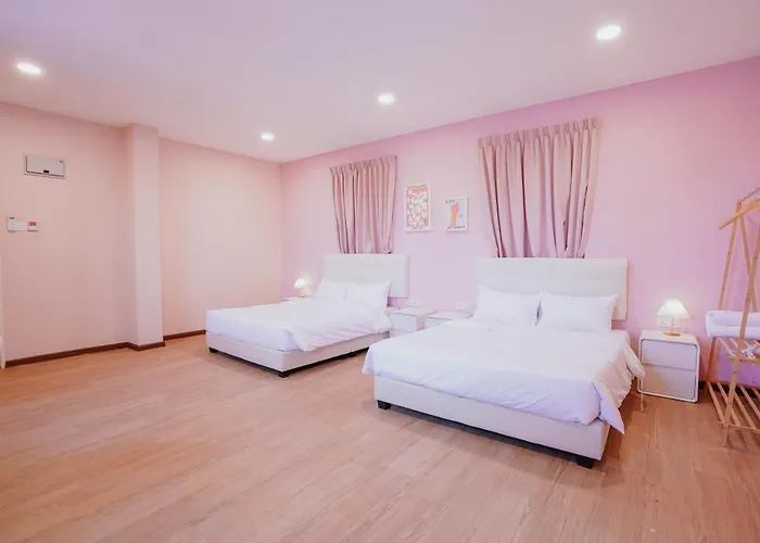 Palette Pink Cabana George Town