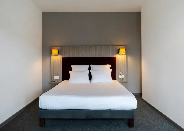 Néméa Appart-Hôtel Elypséo