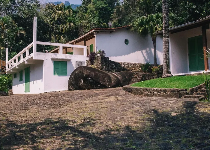 Ilhabela Chales