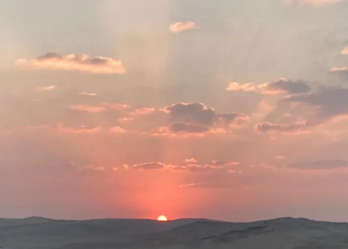 Sakkara Pyramid Inn Hotel El Hawamdeya