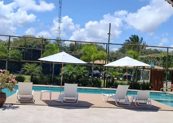Apartamento Terreo A 300 Metros Da Praia De Itacimirim Com Piscina E Jardim