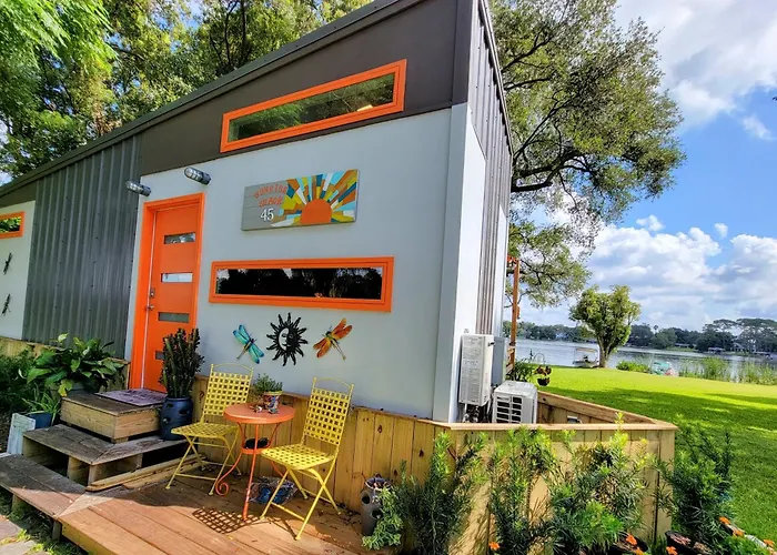 Orlando Lakefront Tiny Homes 6 Plus Month Rentals