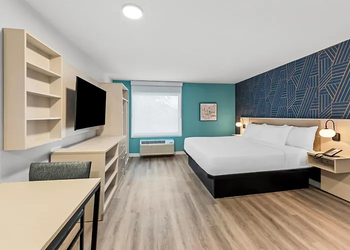 Pet friendly Mainstay Suites Columbus North - Worthington