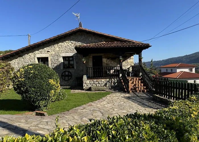Casa Las Hortensias 2 Pendueles Llanes