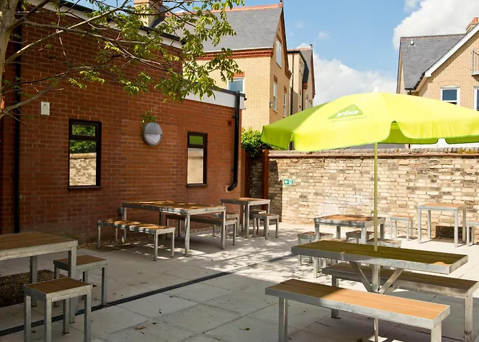 Top 15 Popular hotels  in Cambridge (Cambridgeshire)