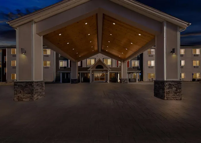 Best Western Worlds Of Fun Kansas City - 4 star Hotel