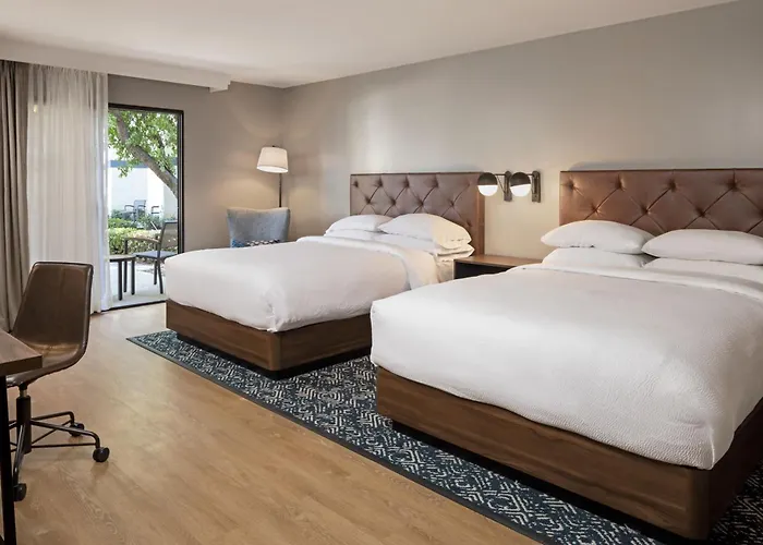 Boutique Four Points By Sheraton Bakersfield