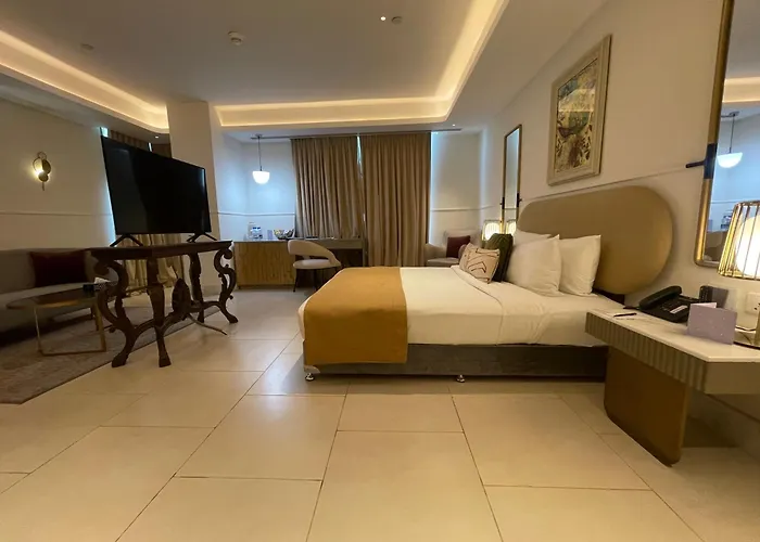 The Nishat Hotel Lahore 5 étoiles