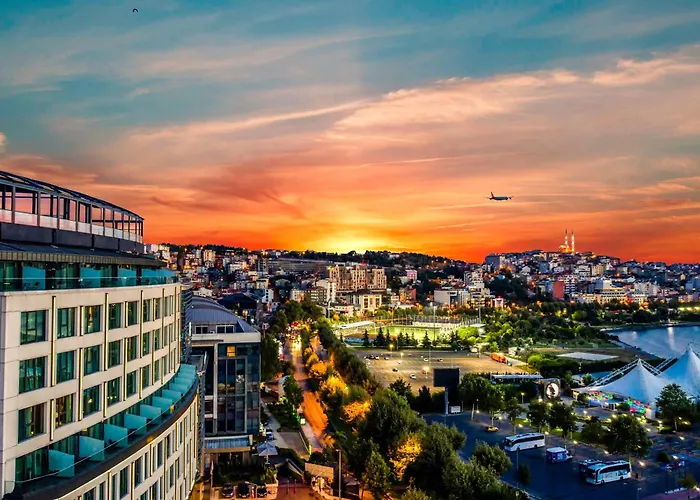 Arise Hotel Golden Horn Istanbul Mit Golfplatz