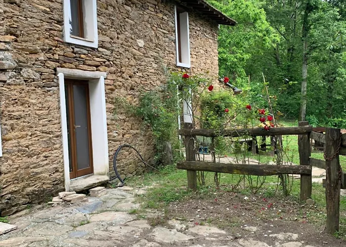 Centro Trekking A Cavallo Monte Brugiana Massa 