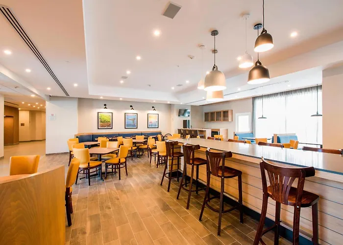 Fairfield Inn & Suites By Marriott Tijuana