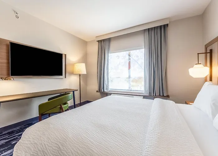 Fairfield Inn & Suites Dallas Arlington South