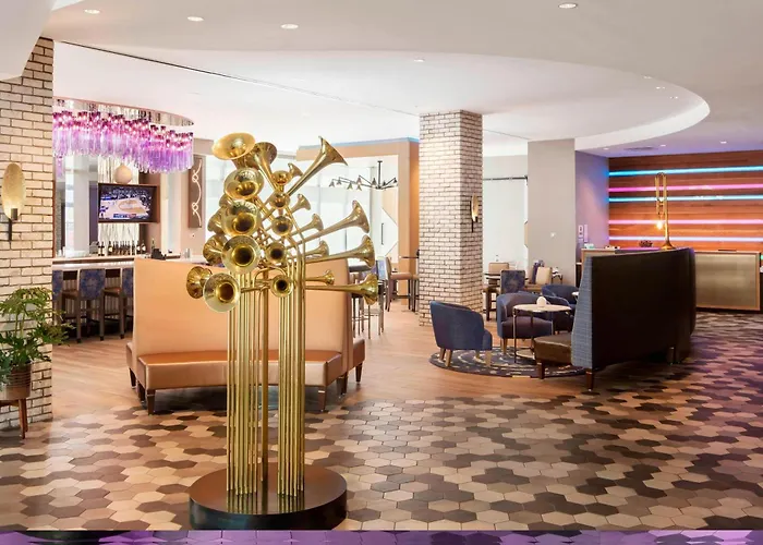 Springhill Suites By Marriott New Orleans Downtown/Canal Street - 4 star Hotel